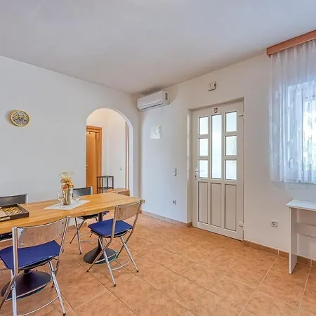 Marinka Porec Gasthof Nova Vas (Porec)