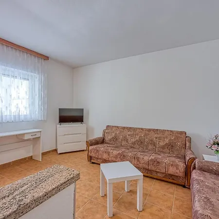 Marinka Porec Gasthuis 3*